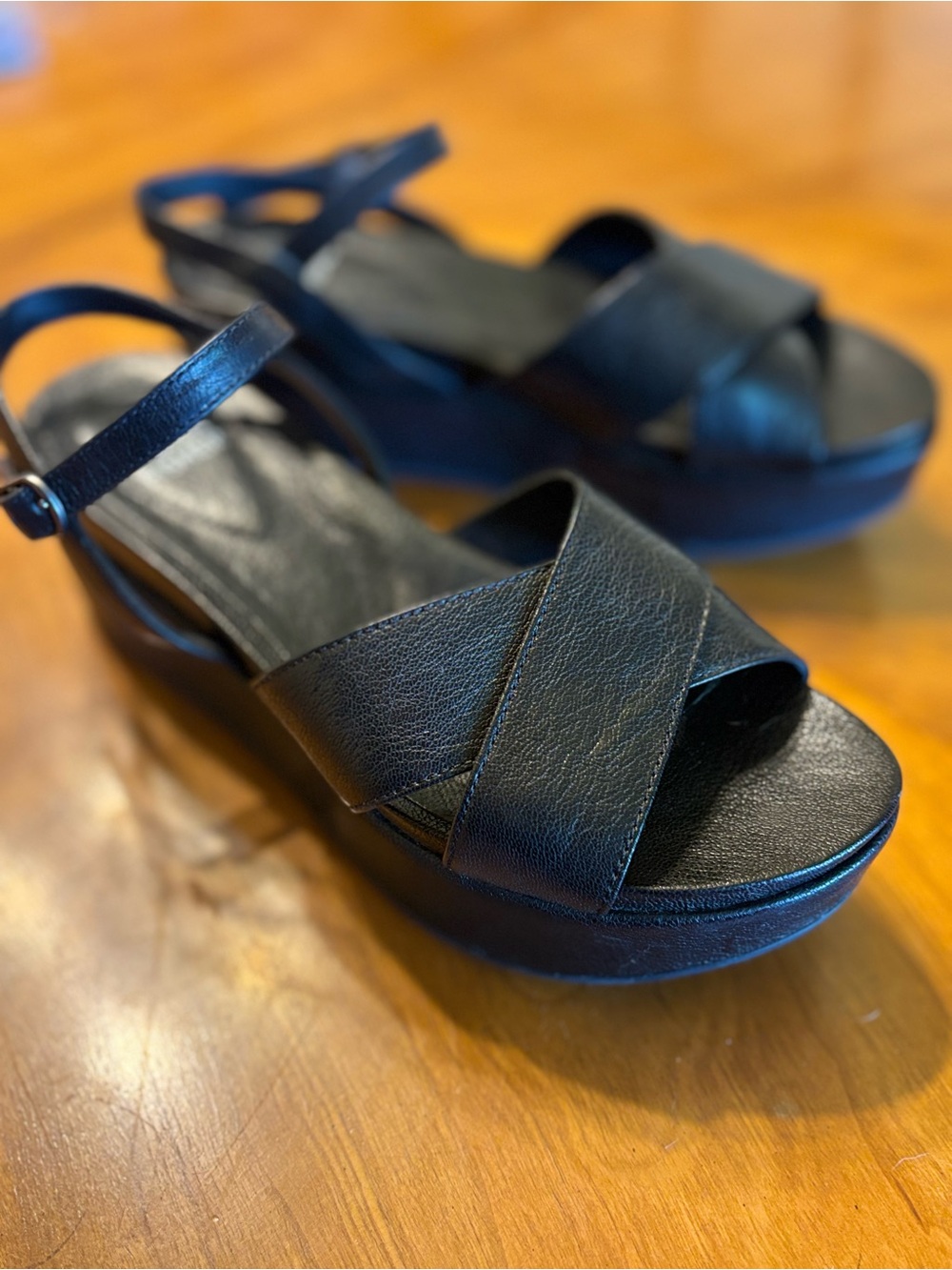 EILEEN FISHER black wedge sandals summer size 6.5